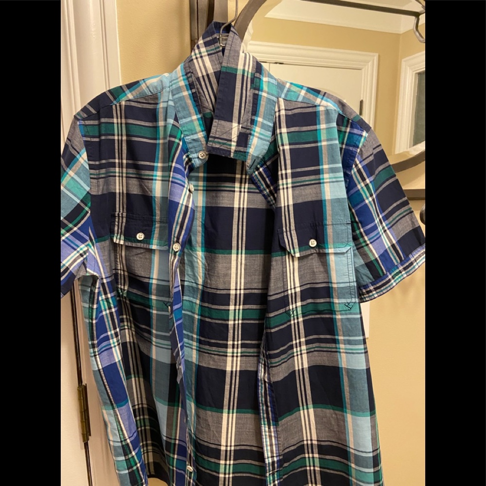 Express men’s short sleeve shirt